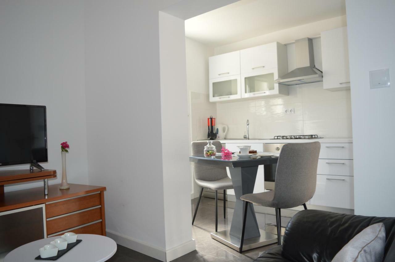 Apartman Talija Kali Exteriör bild